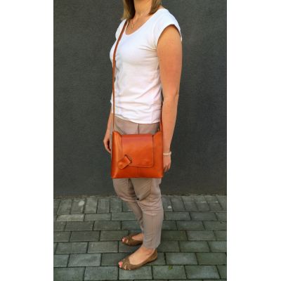 Vera Pelle - Włoska modna brązowa / ciemny brąz skórzana listonoszka
