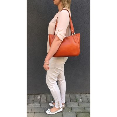 Włoska klasyczna granatowa pojemna skórzana torebka SKÓRA NATURALNA LICOWA