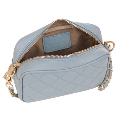 Włoska niebieska błękitna / baby blue pikowana skórzana listonoszka chanelka