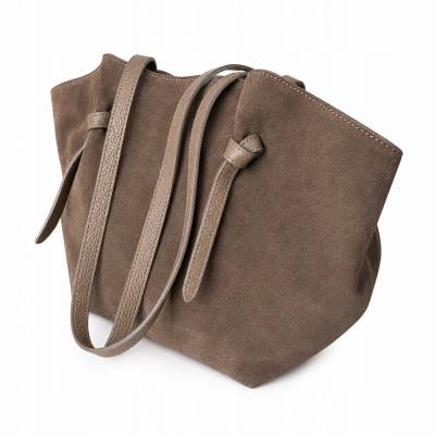 - Cappuccino fango zamszowa torebka shopper ZAMSZ NATURALNY Vera Pelle