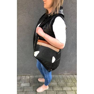 kolorowa czarna torebka skórzana listonoszka BAG