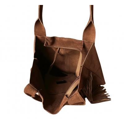 - Brązowa zamszowa torebka frędzle shopper boho brąz ZAMSZ NATURALNY A4
