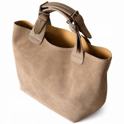 - Cappuccino zamszowa torebka shopper taupe ZAMSZ NATURALNY Vera Pelle