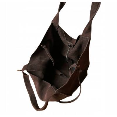 - Czekoladowa zamszowa torebka shopper worek XL ZAMSZ NATURALNY Vera Pelle A4