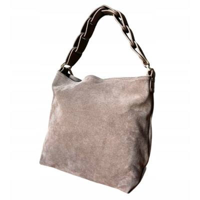 - Cappuccino zamszowa torebka taupe shopper ZAMSZ NATURALNY pleciona rączka ogniwa