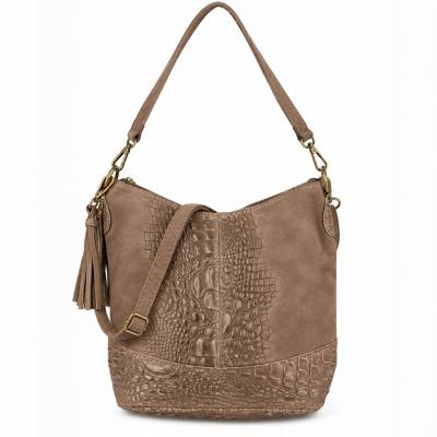 - Cappuccino taupe torebka zamszowa Vera Pelle listonoszka boho frędzle zamsz