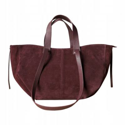 - Bordowa zamszowa torebka shopper burgund ZAMSZ NATURALNY Vera Pelle