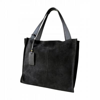 - Czarna zamszowa torebka shopper ZAMSZ NATURALNY Vera Pelle