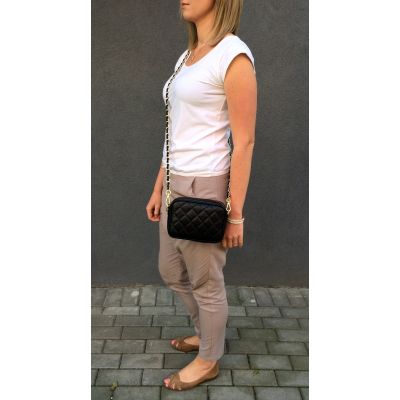 Włoska kremowa waniliowa pikowana skórzana listonoszka chanelka